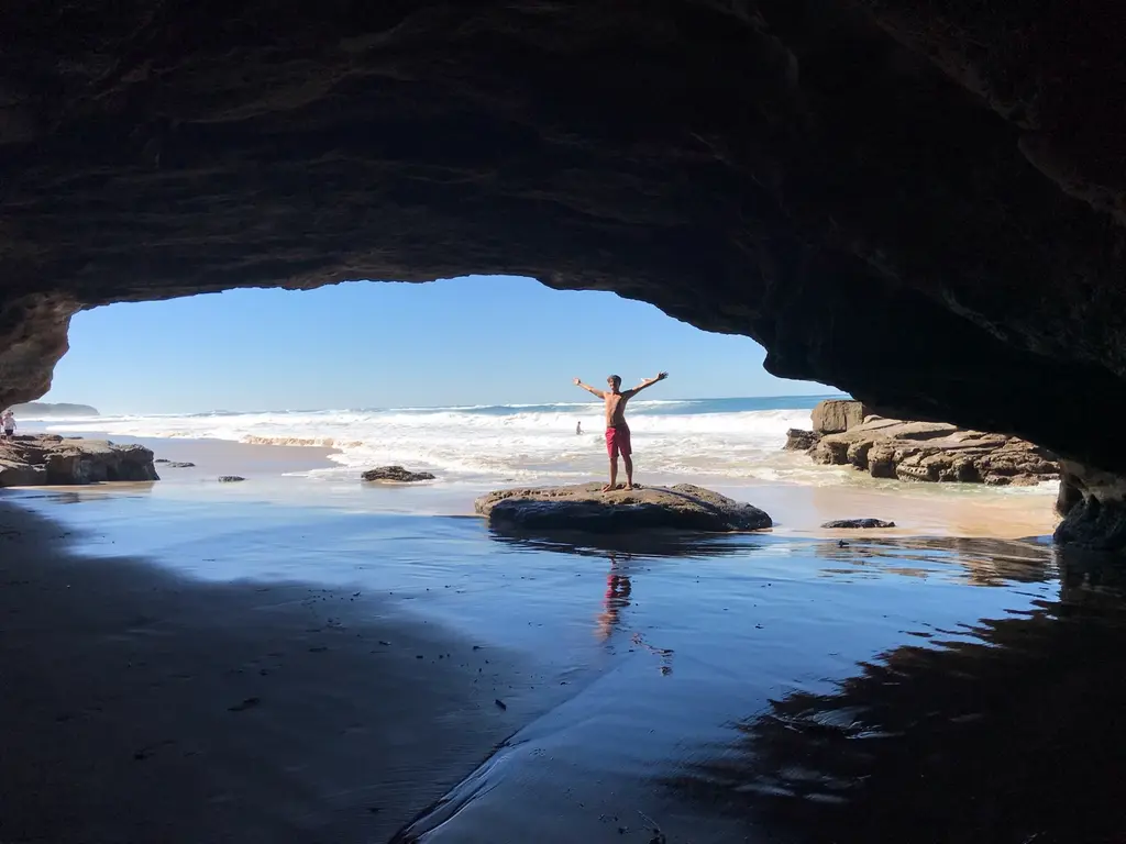 Caves beach