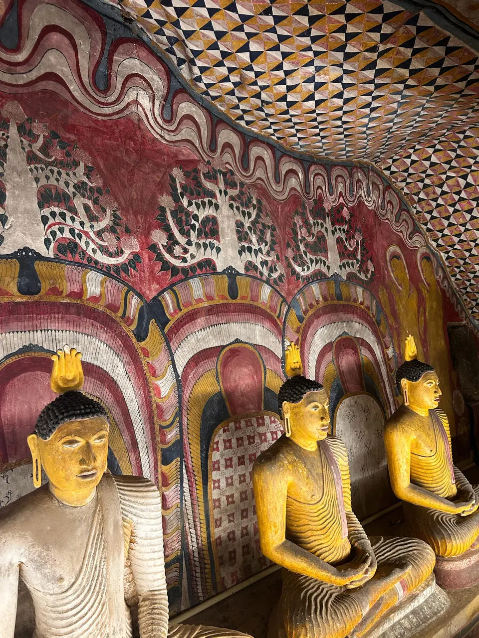 Padeniya