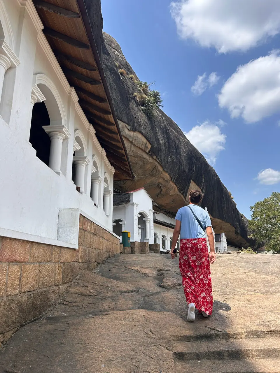 Padeniya
