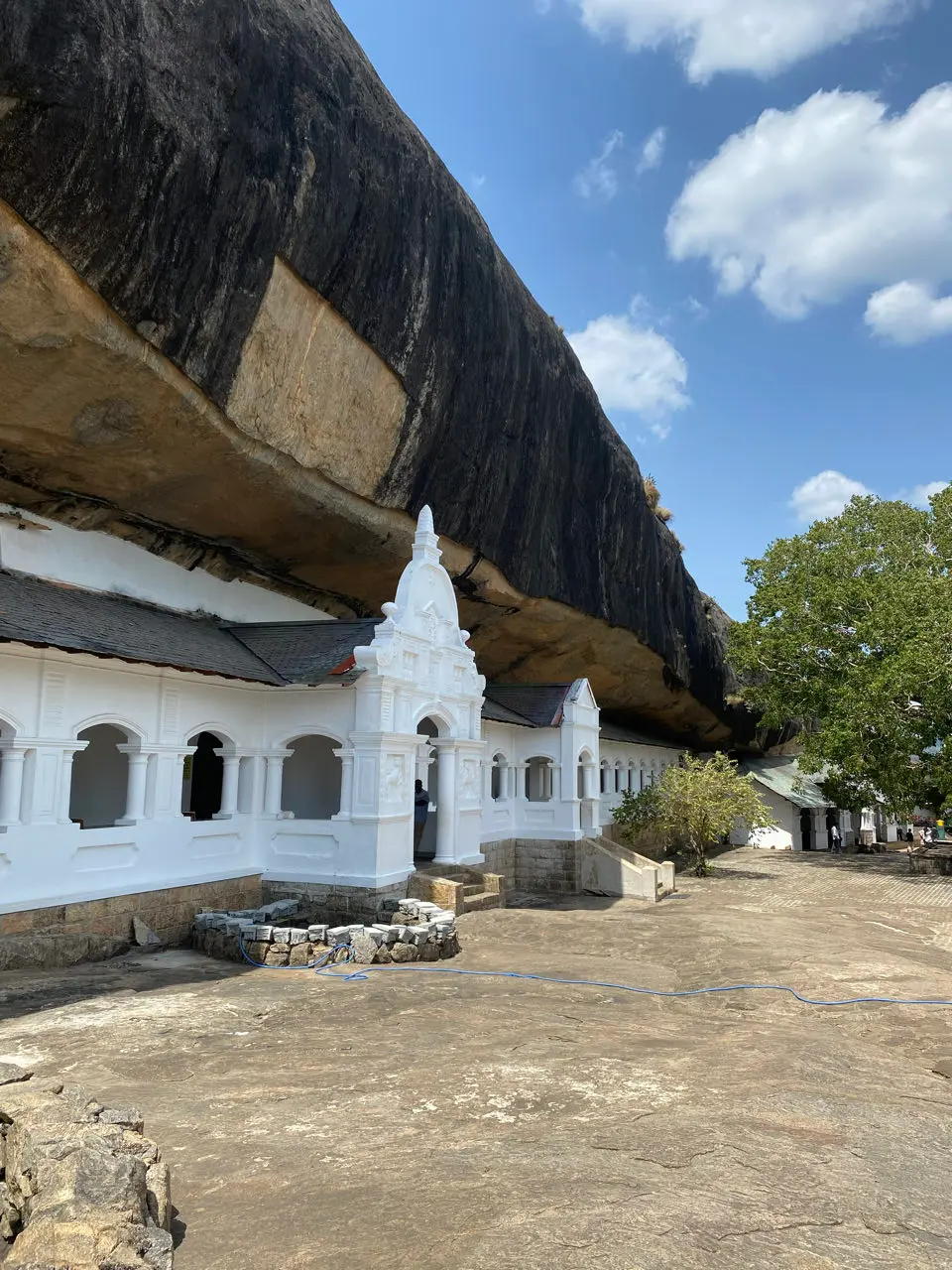 Padeniya