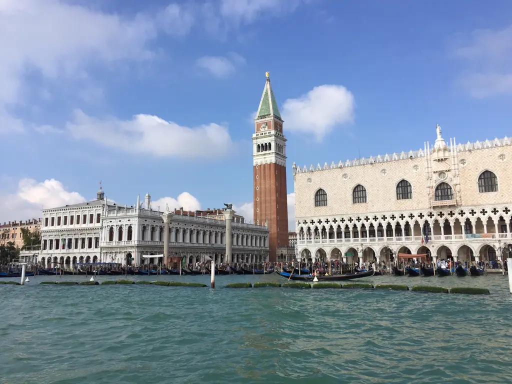Lido